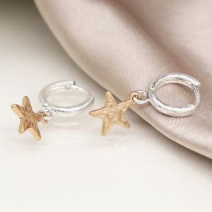 Silver plated worn hoop earrings with faux gold hammered stars 4215