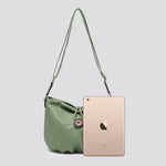25015 Faux Leather Shoulder Bag: Green