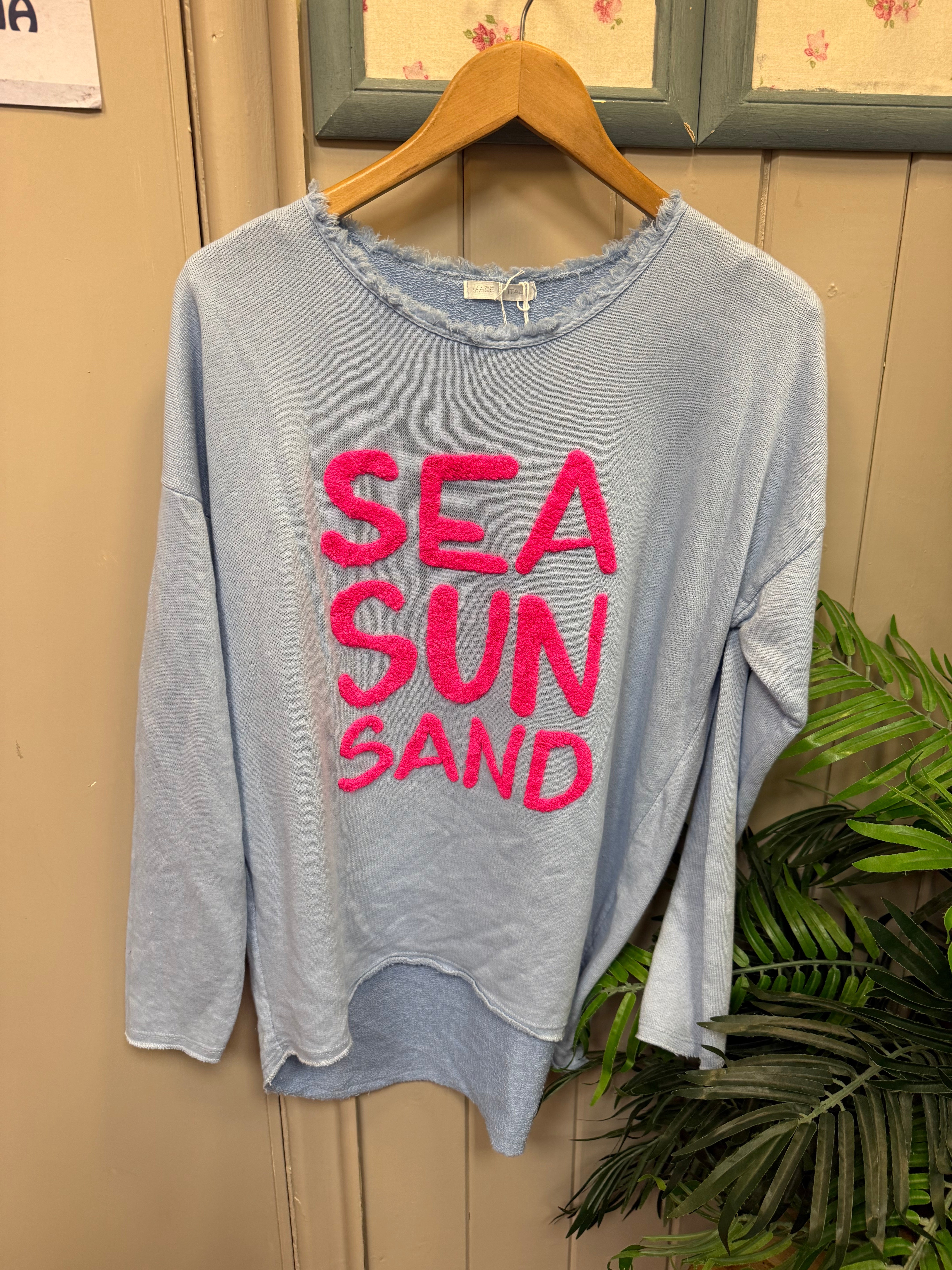 🌊 “SEA SUN SAND” Fleece Sweatshirt