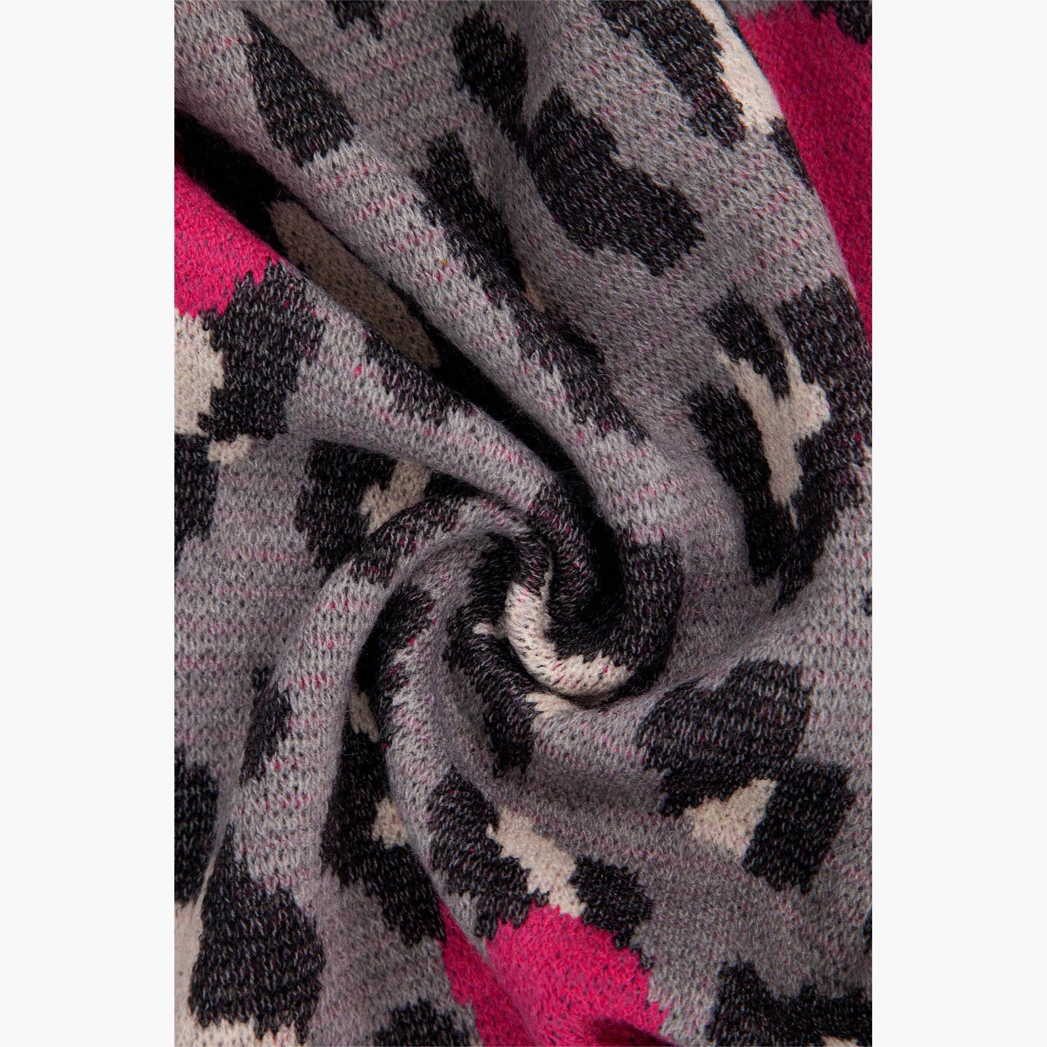 Wylda Grey Leopard and Hearts Heavyweight Scarf: One-size