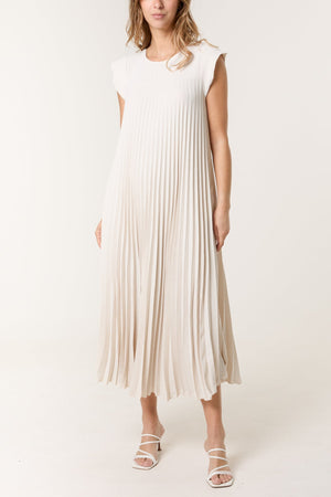 Cap Sleeve Pleated Maxi Dresso