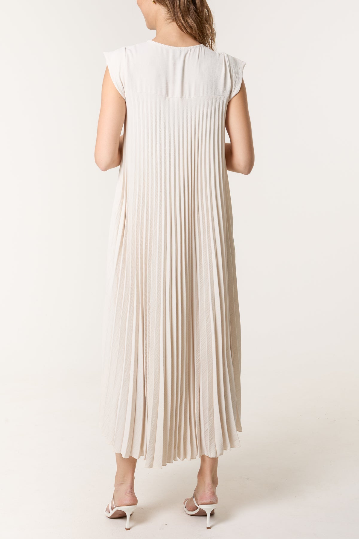 Cap Sleeve Pleated Maxi Dresso