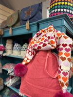 POM POM SCARF HEARTS PINK