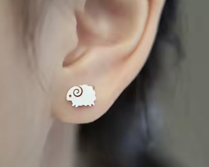 Sterling Silver Sheep Stud