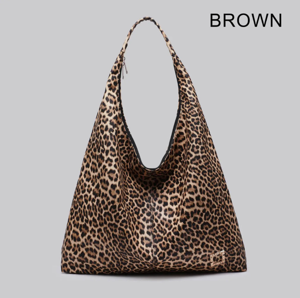 🐆 Leopard Print Slouch Bag