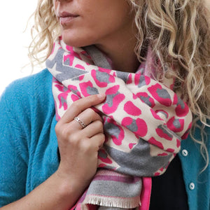 Animal print and star scarf