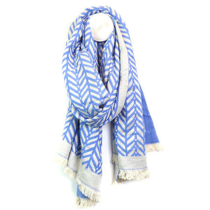 Blue and ecru reversible chevron scarf