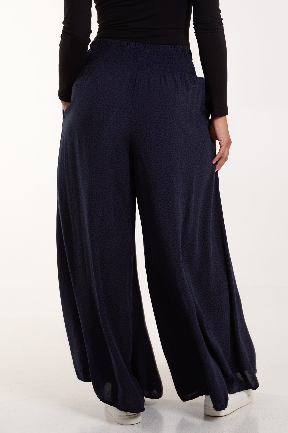 ELASTICATED WAIST LEOPARD WIDE LEG TROUSER