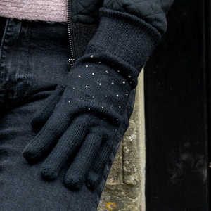 Black embellished gloves 90217