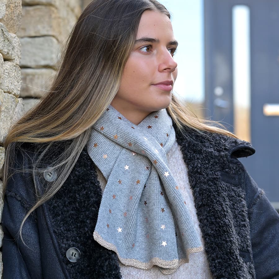 Grey recycled blend metallic stars pull through scarf