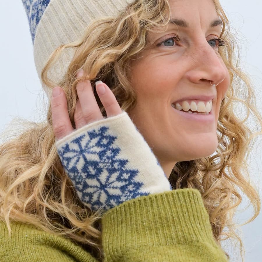 Blue and cream scandi starflower wrist warmers