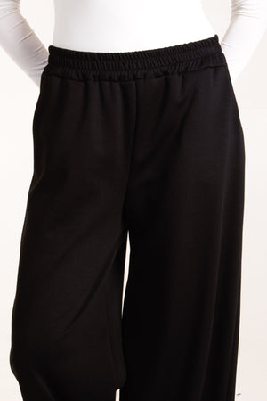 SOFT SWEAT STRAIGHT LEG TROUSER