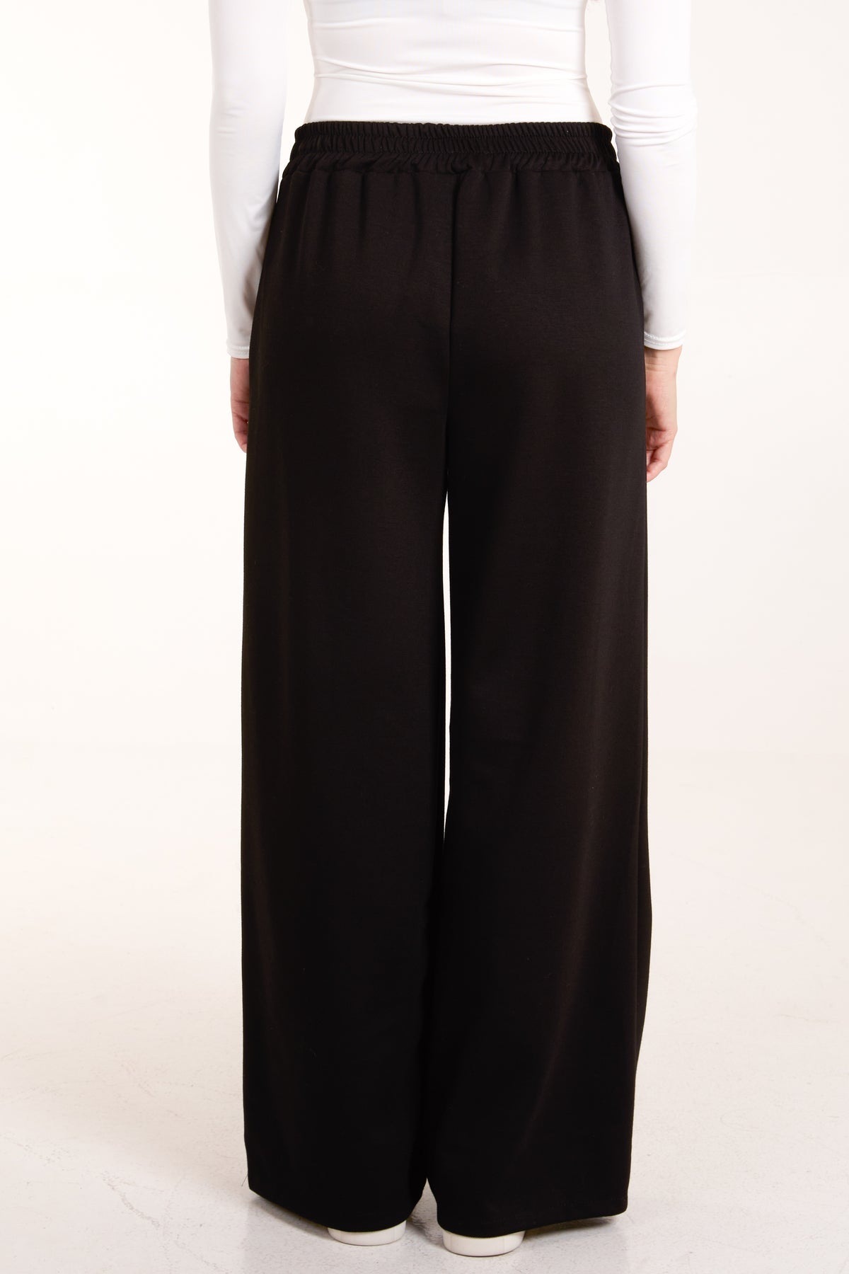 SOFT SWEAT STRAIGHT LEG TROUSER