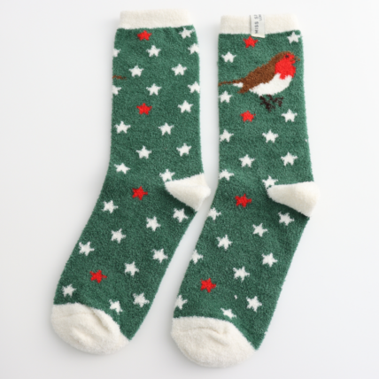 Festive Fluffy Robin