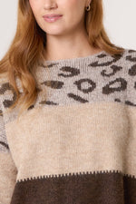 ANIMAL COLOUR BLOCK KNIT JUMPER