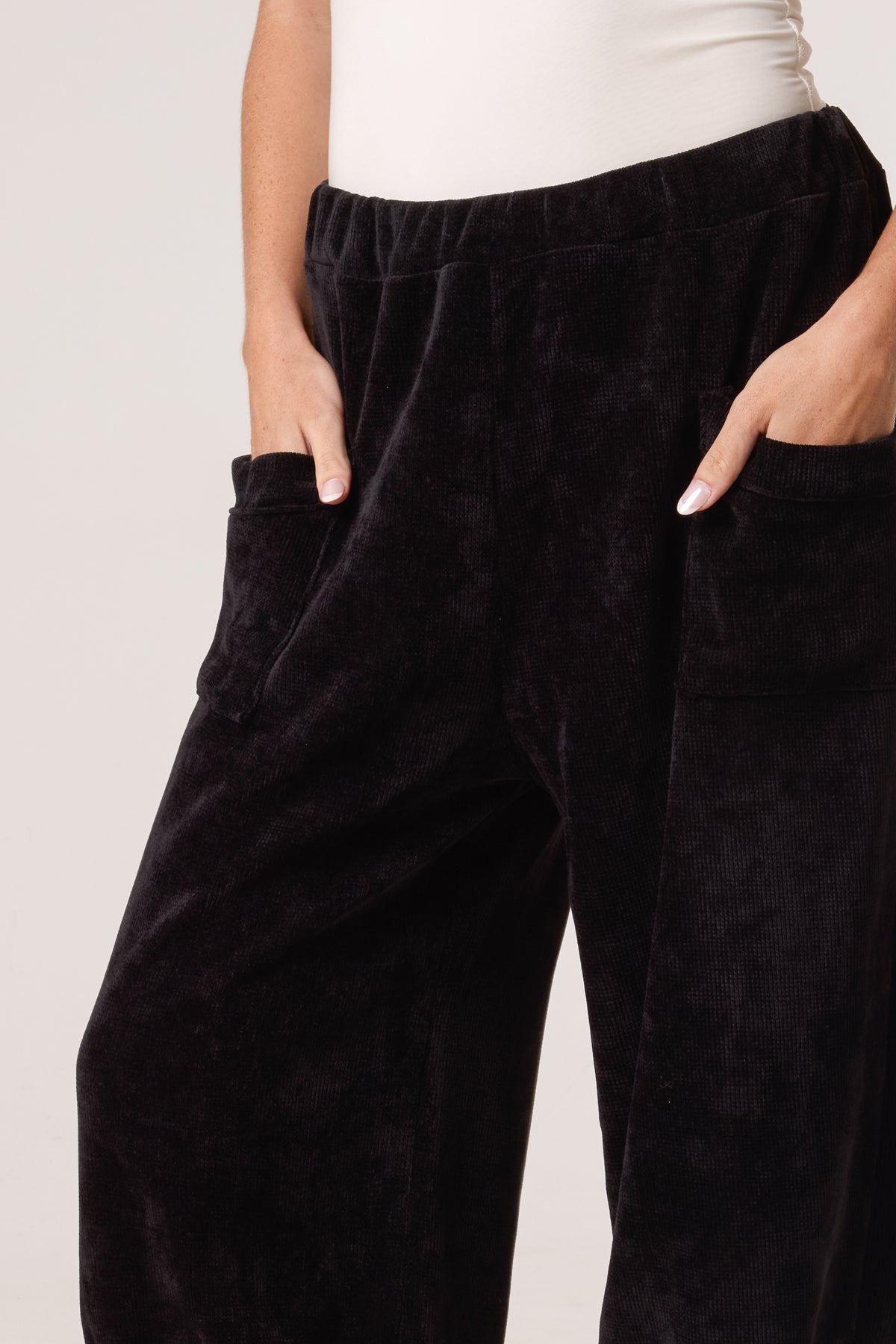 CHENILLE BARREL LEG TROUSERS