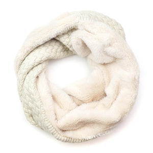 Cream faux fur and knit twist snood