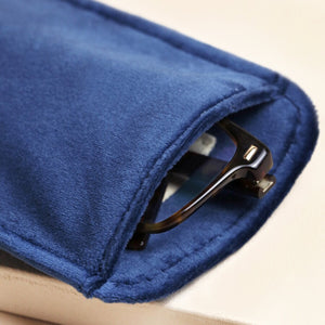 NAVY VELVET BEE GLASSES CASE