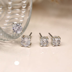 Silver plated clear crystal stud earring duo 3968
