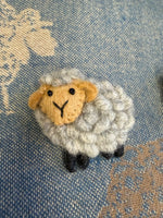 Little Sheep Brooch – Cream or Grey