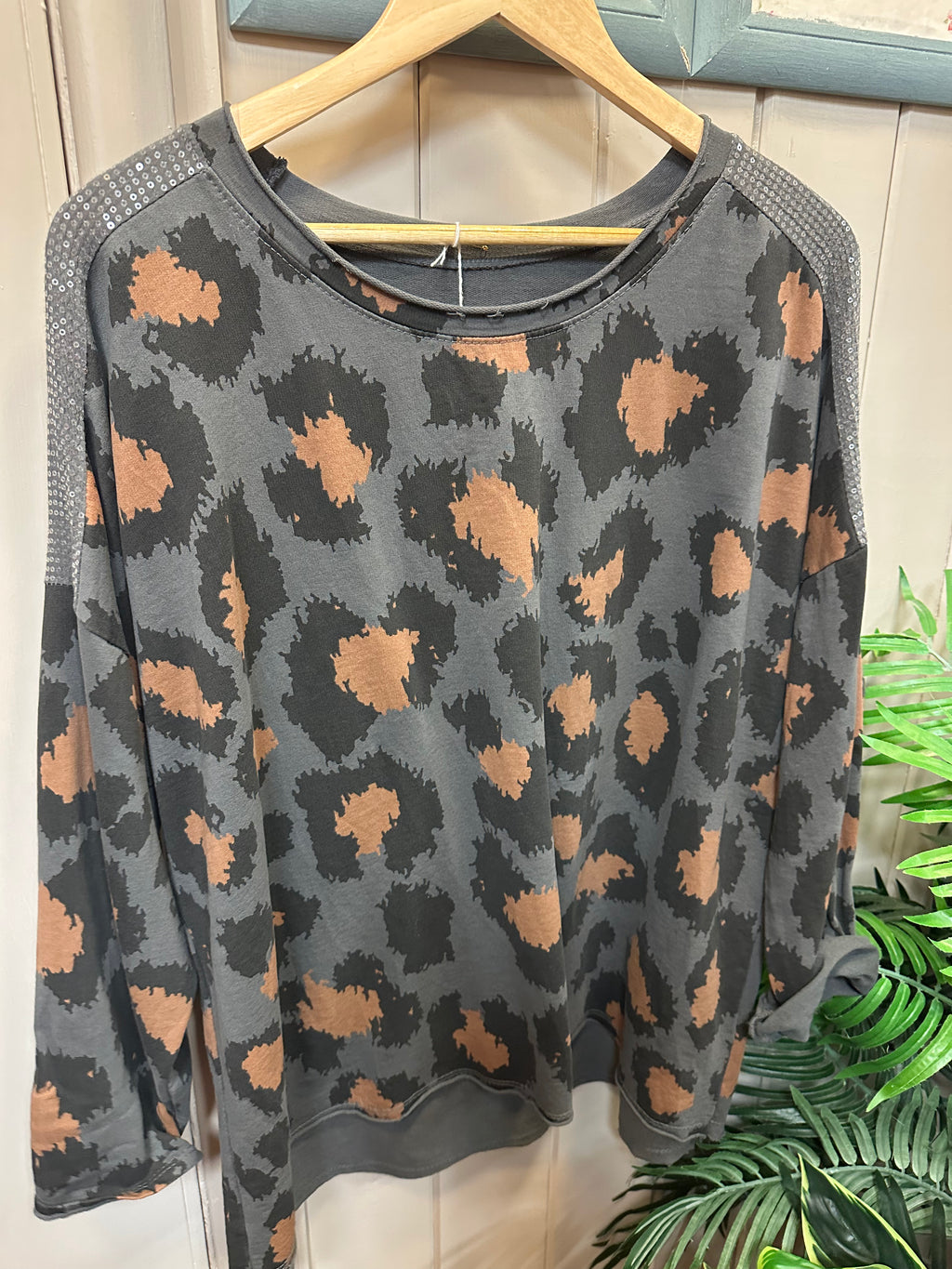 Leopard Sweat 113