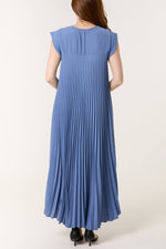 Cap Sleeve Pleated Maxi Dresso