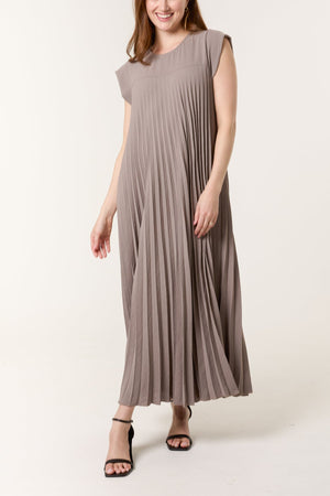 Cap Sleeve Pleated Maxi Dresso