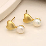 Golden brushed heart and pearl stud earrings 4380