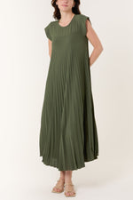 Cap Sleeve Pleated Maxi Dresso
