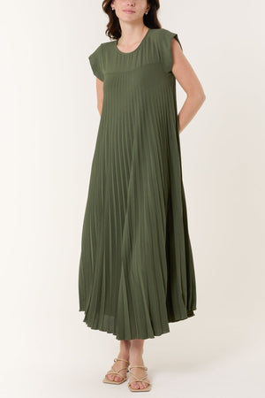 Cap Sleeve Pleated Maxi Dresso
