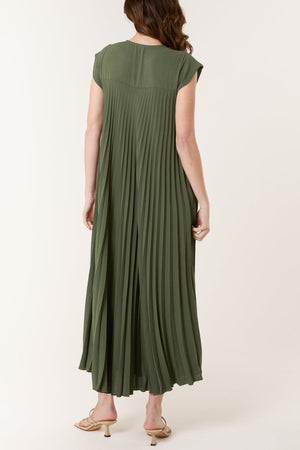 Cap Sleeve Pleated Maxi Dresso
