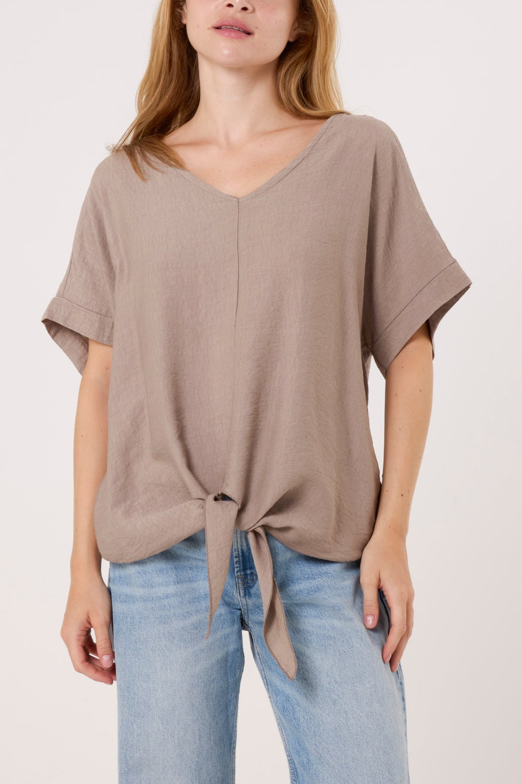 V-NECK SHORT SLEEVE BACK CROCHET TOP