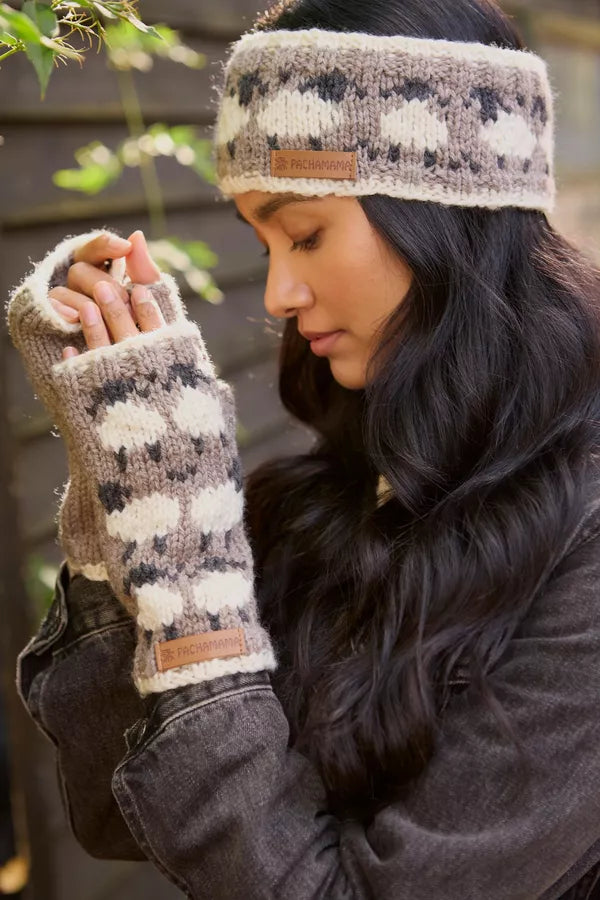 Sheep (Merino) Handwarmers Mushroom