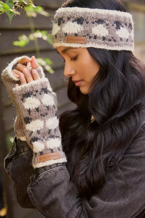 Sheep (Merino) Handwarmers Mushroom