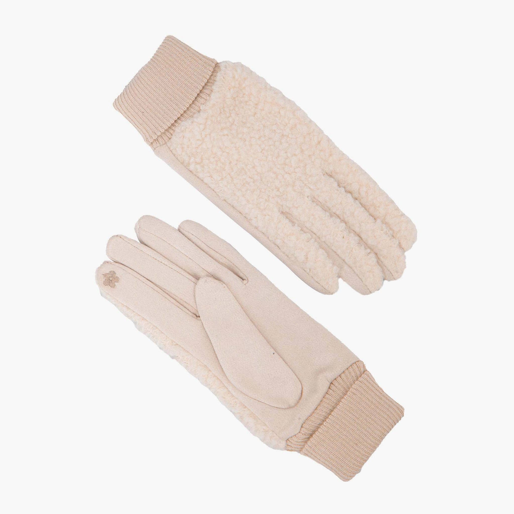 Winnie Cream Borg Fleece Gloves: One-size