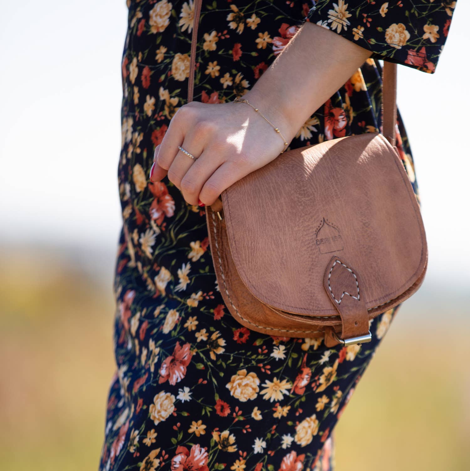 Small Leather Saddle Bag: Tan