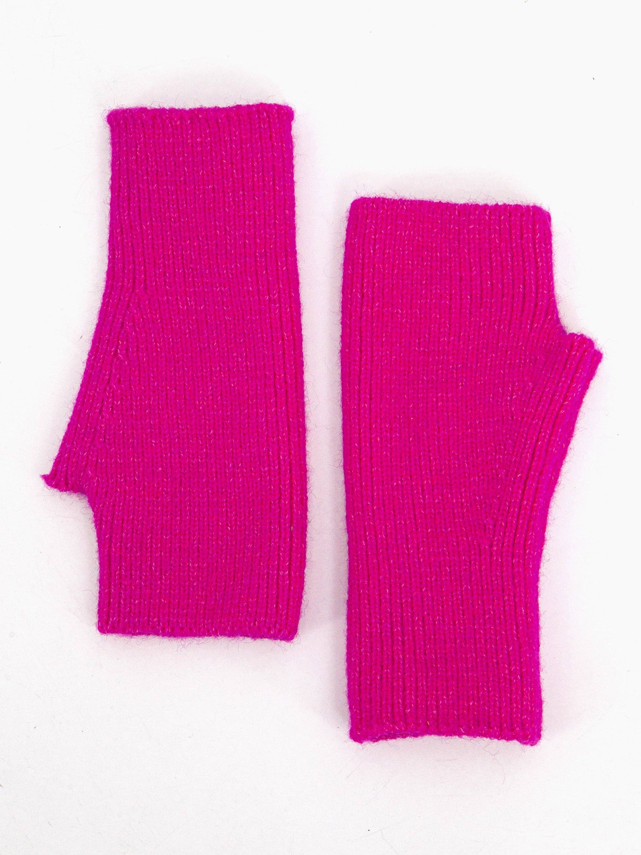 Dylan Wrist Warmers - Fuchsia, Knitted: One-size