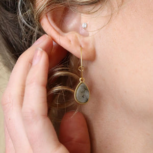 Matt gold fine hoop and agate teardrop earrings 3832